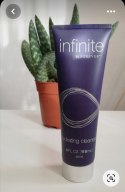 Infinite by Forever Hydrating Cleanser Mleczko 118